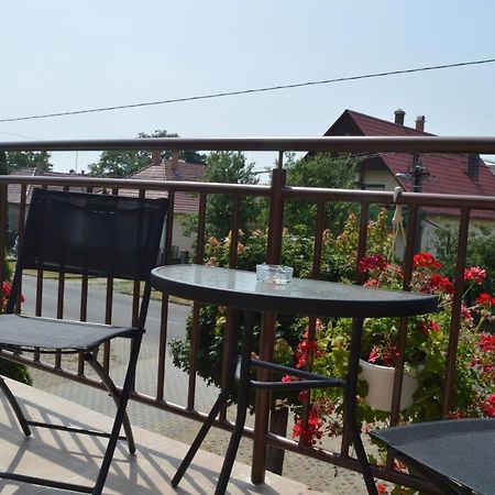 Aqua Oazis Apartman Hajdúszoboszló Εξωτερικό φωτογραφία