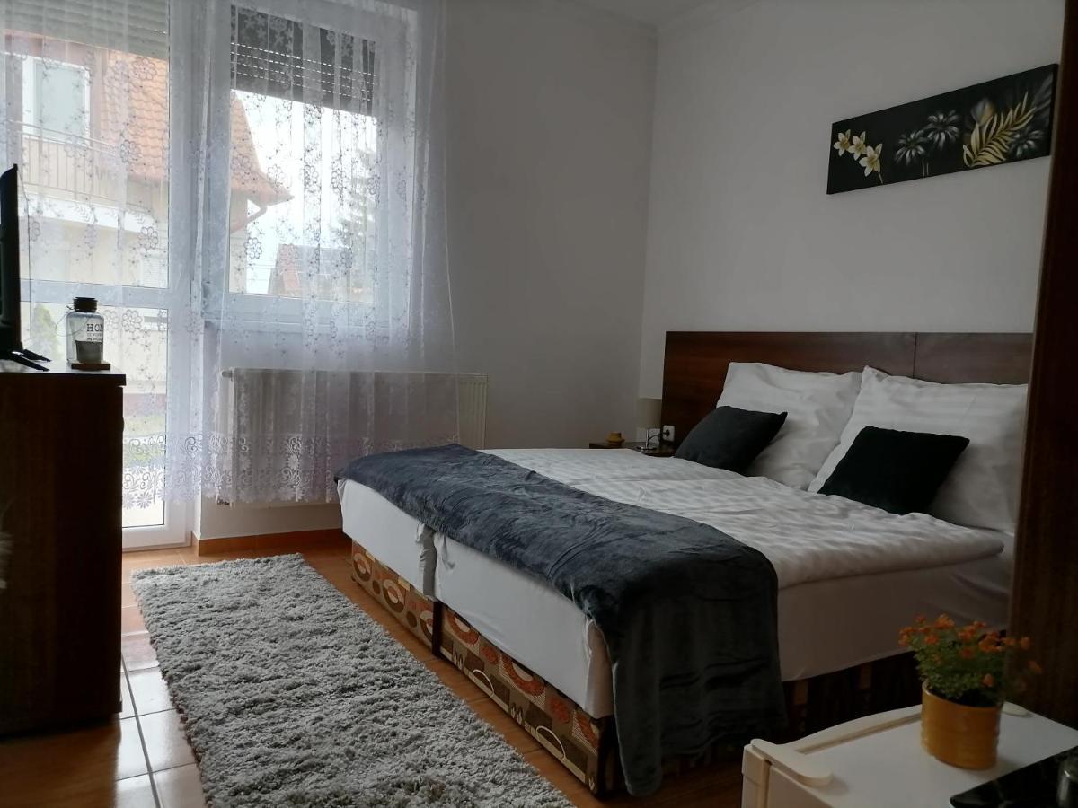 Aqua Oazis Apartman Hajdúszoboszló Εξωτερικό φωτογραφία