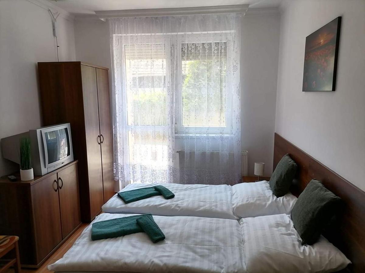 Aqua Oazis Apartman Hajdúszoboszló Εξωτερικό φωτογραφία