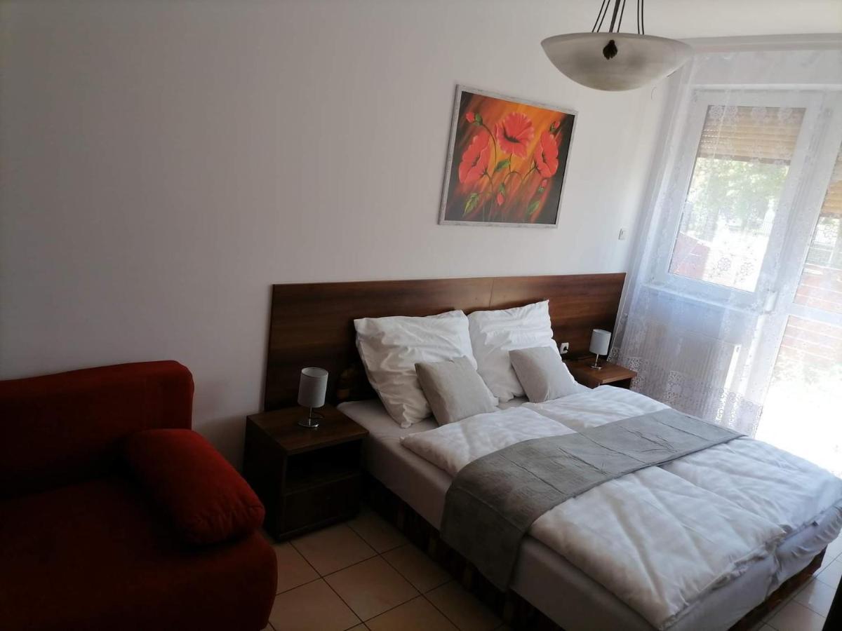 Aqua Oazis Apartman Hajdúszoboszló Εξωτερικό φωτογραφία