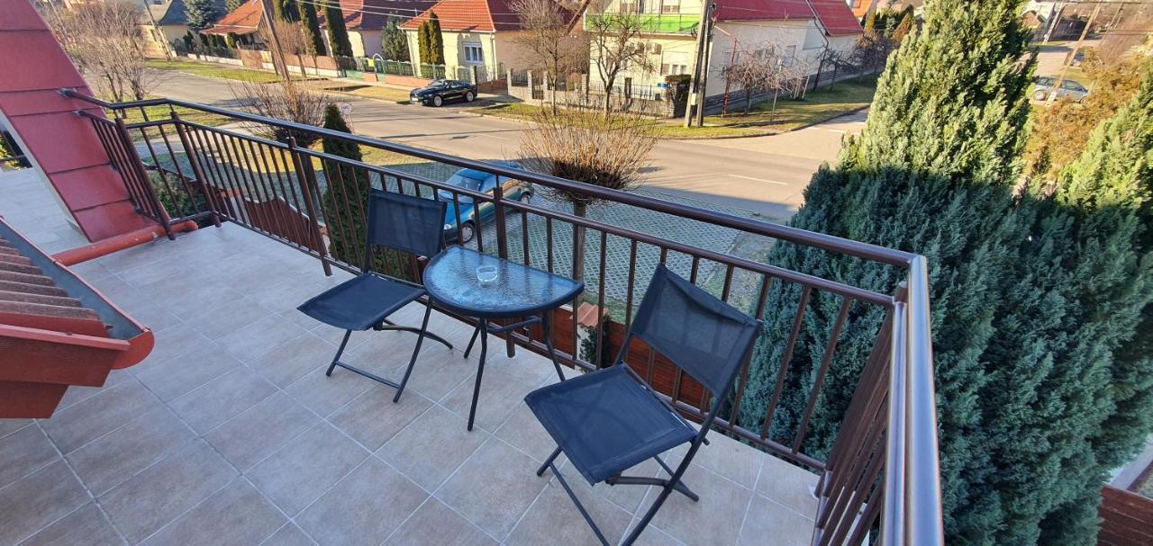 Aqua Oazis Apartman Hajdúszoboszló Εξωτερικό φωτογραφία