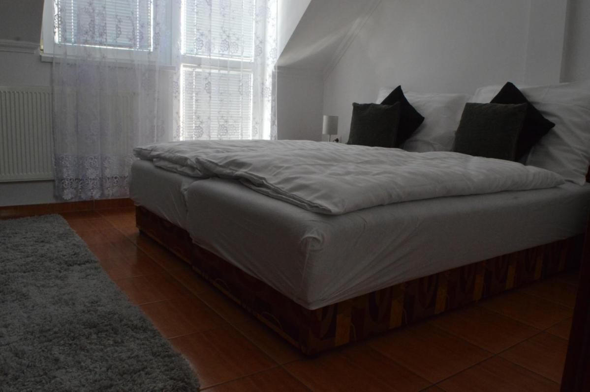 Aqua Oazis Apartman Hajdúszoboszló Εξωτερικό φωτογραφία