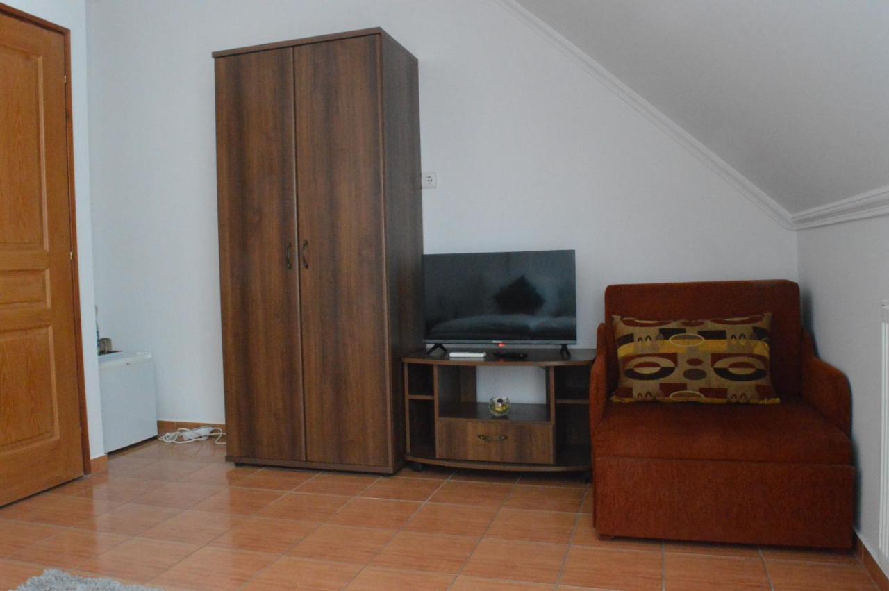 Aqua Oazis Apartman Hajdúszoboszló Εξωτερικό φωτογραφία